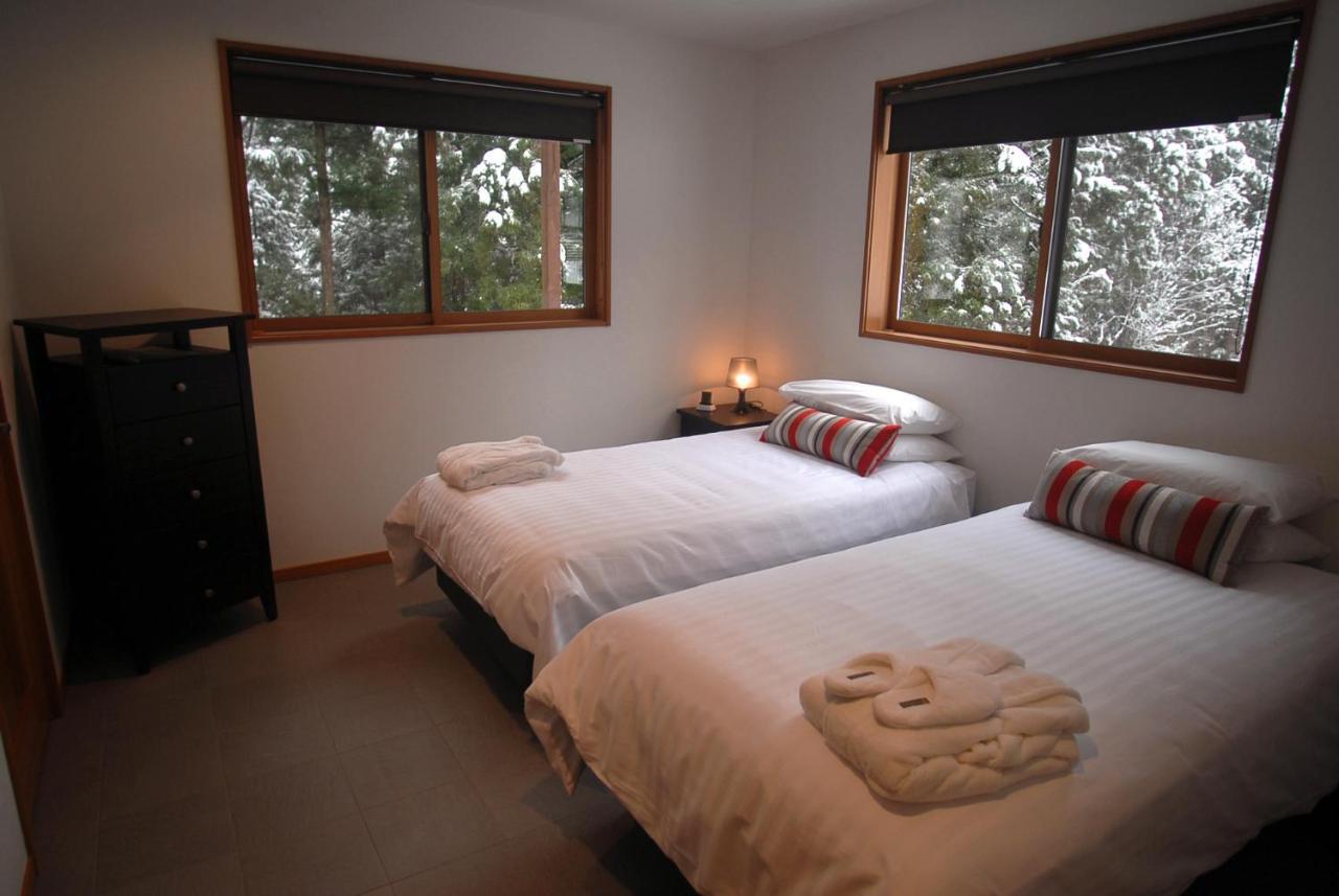 Bears Den Mountain Lodge Hakuba Room photo