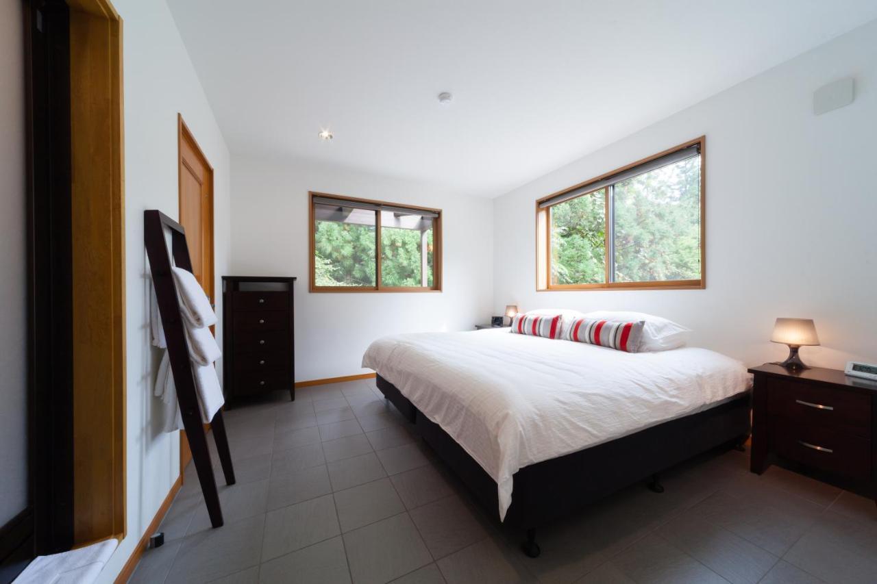 Bears Den Mountain Lodge Hakuba Exterior photo